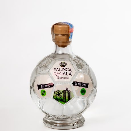 Pălincă regală de Rădeni